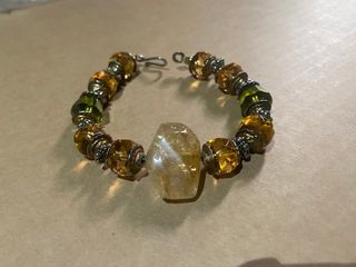 [16]	citrine crystal bracelet 2.5"