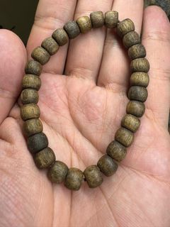 沉香手串（秒沉水）64234157337986110