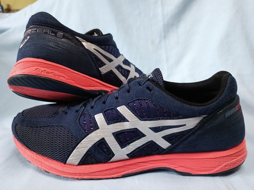 ASICS Tartherzeal 6 Running shoes size US 11 Men s Men s Fashion Footwear Sneakers on Carousell