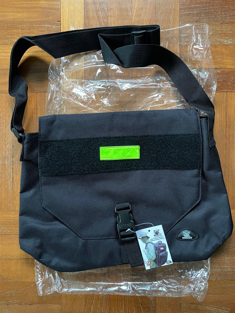 Army black sling bag hot sale