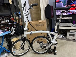 （分類：）位於 。 由 areskong 提交（商品編號 1307532761，圖片 1）。簡介： 。