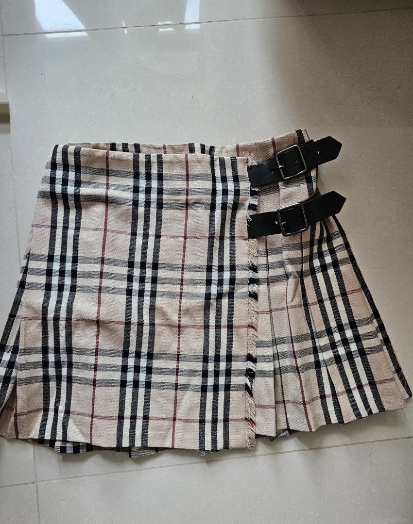 Burberry skirt with belt outlet