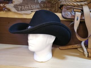 COWBOY/WESTERN HAT FOR SALE