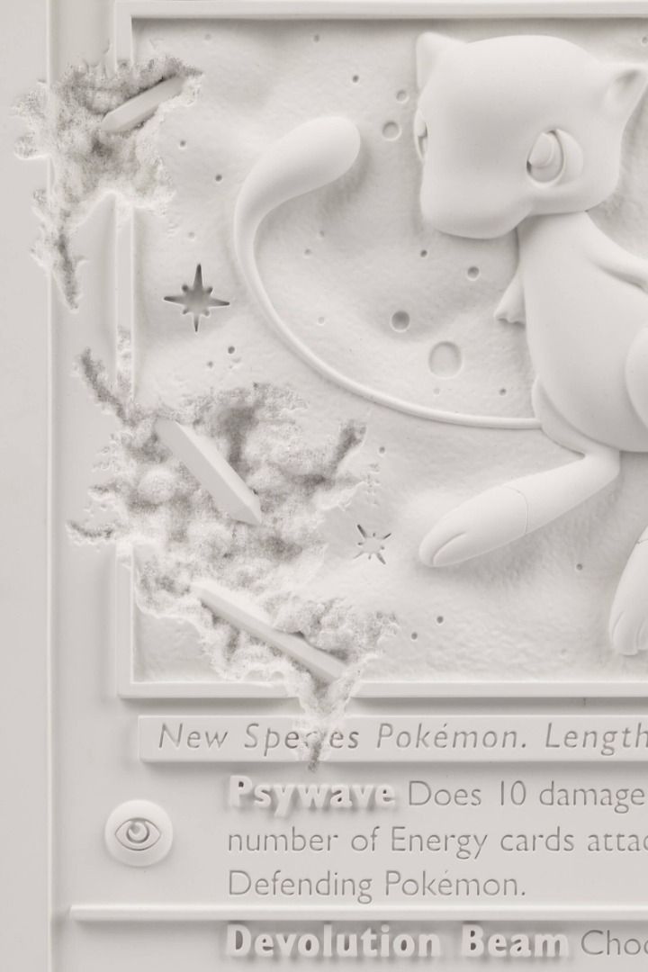 Daniel Arsham Pokemon Crystalized Mew Card (white), 興趣及