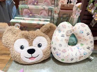 (Category: ) located in . Submitted by aele_closet (Listing ID 1307415578, Image 1). Description: .