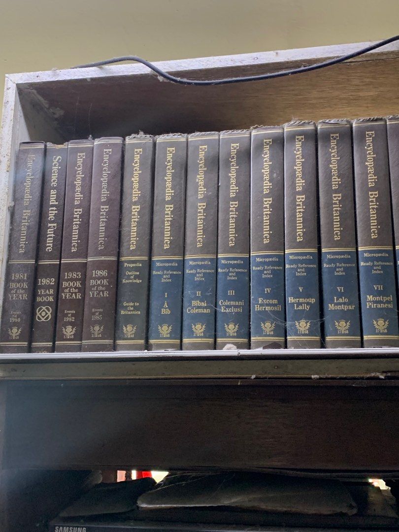 Encyclopedia Britannica (Category: Textbooks) located in Pasay City. Submitted by snowscloset (Listing ID 1307461243, Image 3). Description: Encyclopedia Britannica complete set 19.
