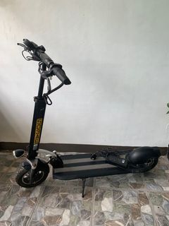 E-scooter  (not charging)