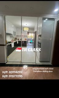 Synchronized sliding door soft close  Collection item 1