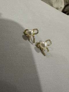 (Category: ) located in . Submitted by thistletrinkets (Listing ID 1307515169, Image 1). Description: .