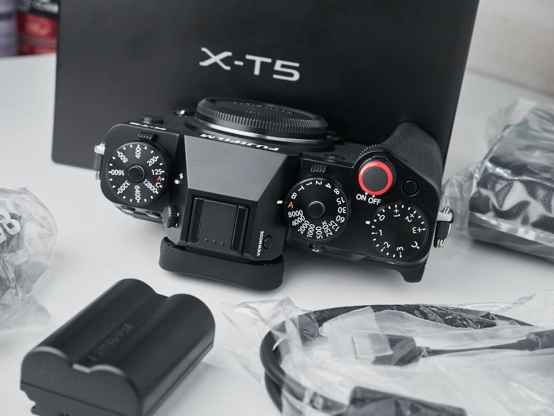 Fujifilm X-T5 with WARRANTY (like new cond.) Cebu City / xt5 mirrorless ...