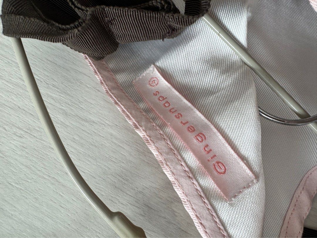 Gingersnaps size 4 coords for girls (Category: Babies & Kids Fashion) located in Taguig. Submitted by coyprincess (Listing ID 1307511302, Image 3). Description: Nice fabric from Gingersnaps. Size 2-4 .