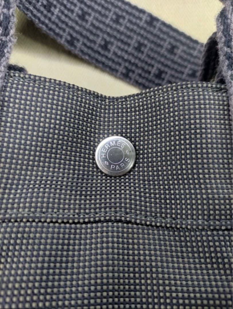 hermes backpack (Category: Luxury Bags & Wallets) located in Caloocan City. Submitted by dio.sua04 (Listing ID 1307439468, Image 3). Description: not rush.