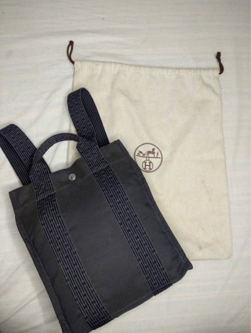 hermes backpack (Category: Luxury Bags & Wallets) located in Caloocan City. Submitted by dio.sua04 (Listing ID 1307439468, Image 1). Description: not rush.