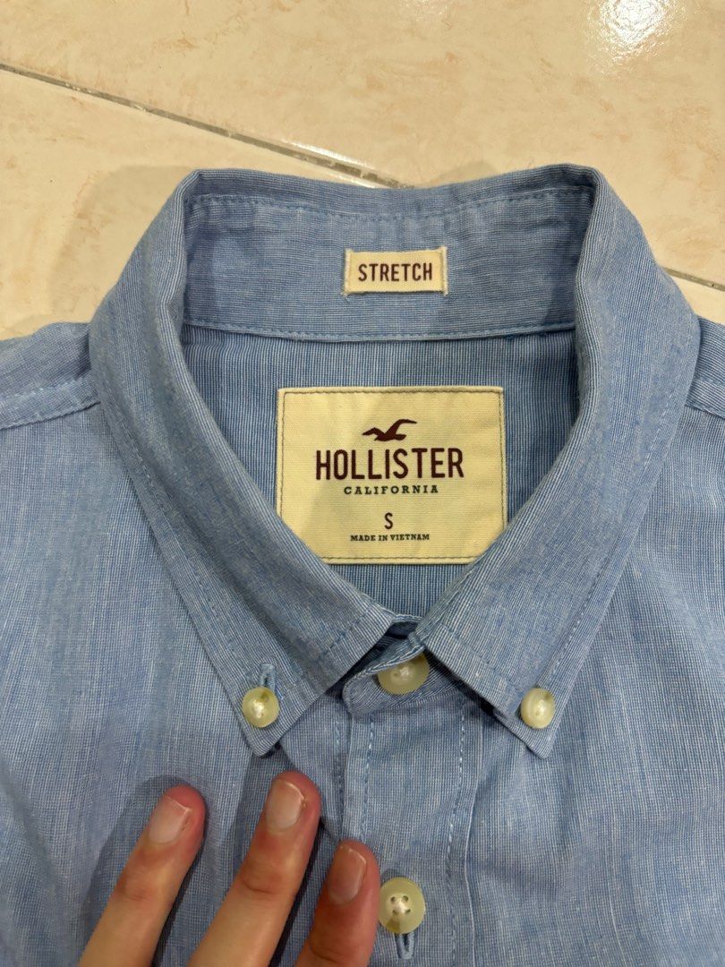Hollister button shirt discount