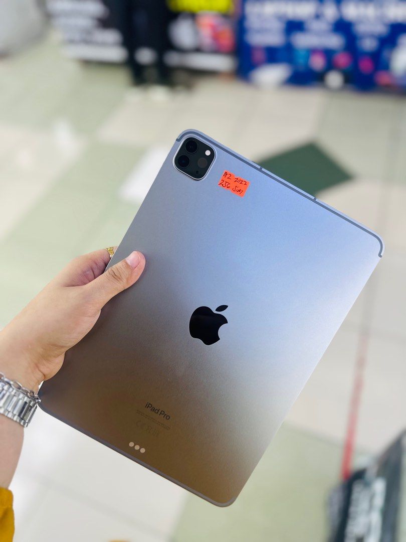 Ipad Pro m2 11' 256GB WITH CELLULAR NO ISSUES OPENLINE (Category: iPad) located in San Juan City. Submitted by saabangadgetshop (Listing ID 1307450594, Image 2). Description: Onhand | Pre-owned Ipad Pro M2 11' 256GB WITH SIM CELLULAR OPENLINE NO HIDDEN ISSUES NO HISTORY OF REPAIR 99%Smooth TEST TO SAWA RESET ALL YOU WANT NOT REFURBISHED AUTHENTIC PHONE ALL WORKING Mode of Payment : ⬇️ ▪️Cash ▪️Bank Transfer ▪️Gcash ▪️Credit Card + interest ▪️Ggiv
