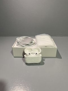 IPHONE X - 15 MAGSAFE CHARGER WITH FREE AIRPODS!