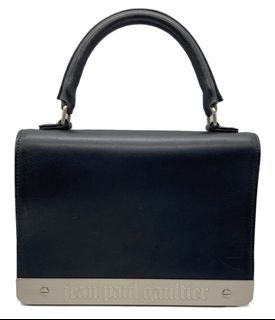 (Kategori: ) berada di . Dikirim oleh buymebags_id (ID iklan 1307543688, Gambar 1). Deskripsi: .