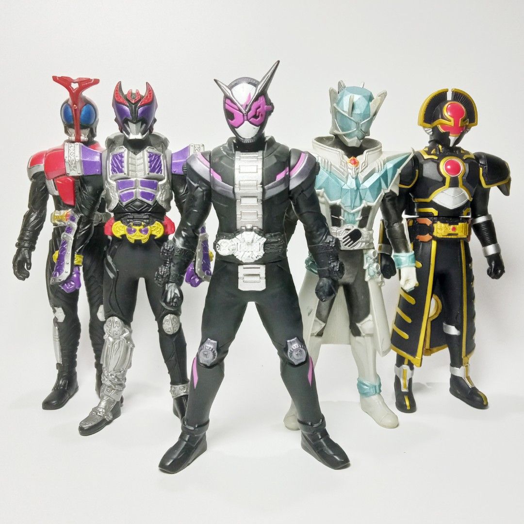 Kamen Rider Sofubi 7 " (Category: Figurines & Statues) located in Paranaque City. Submitted by ympstash (Listing ID 1307502682, Image 1). Description: WYSIWYG Kabuto = 120 Kiva Dogga Form = 150 Zi-O = 150 Wizard Infinity = 150 ‼️SOLD‼️ Orga = 150 ✔️MOP: Gcash/Maya/SeaBank ✔️MOD: Lalamove/Flash Thanks.