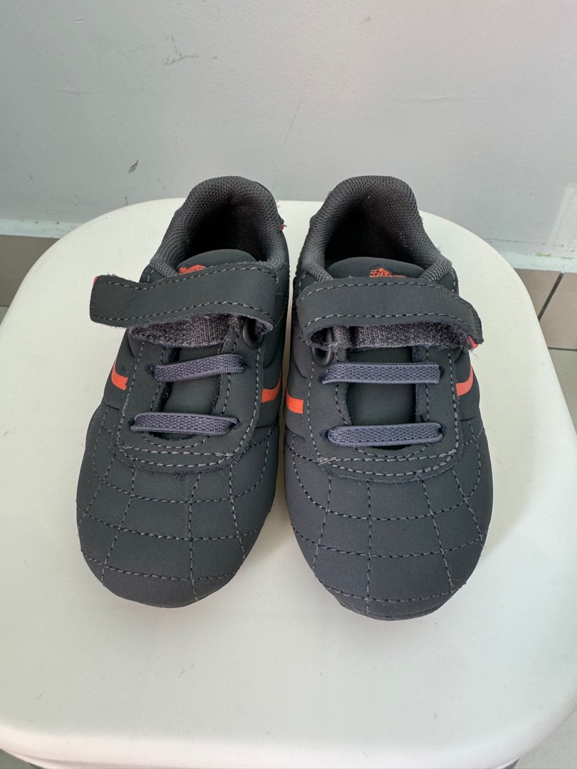 Lonsdale baby shoes