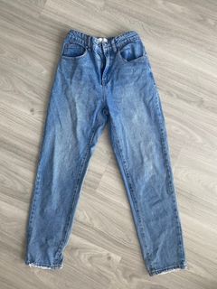 (Category: ) located in . Submitted by hk626491 (Listing ID 1307549890, Image 1). Description: .