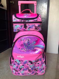 SMIGGLE TROLLEY BAG AND LUNCHBAG BUNDLE