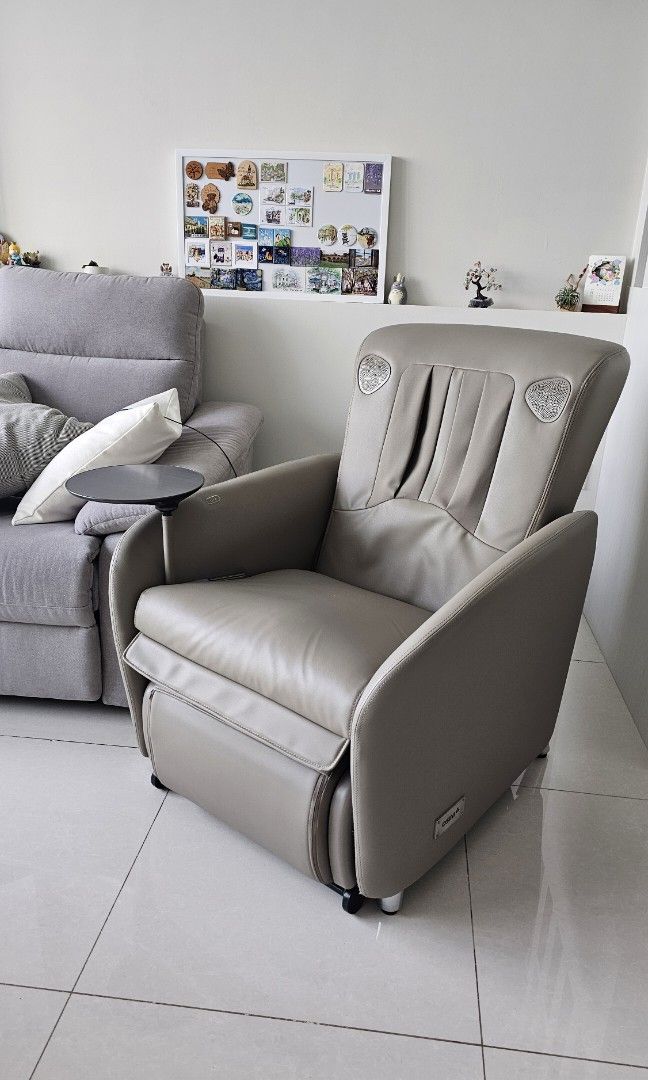 OSIM uDiva smart sofa massage chair, Health Nutrition, Massage