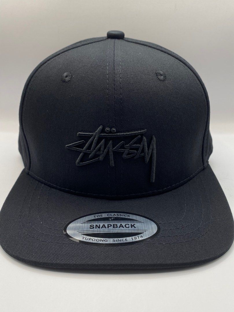 Stussy black snapback on sale