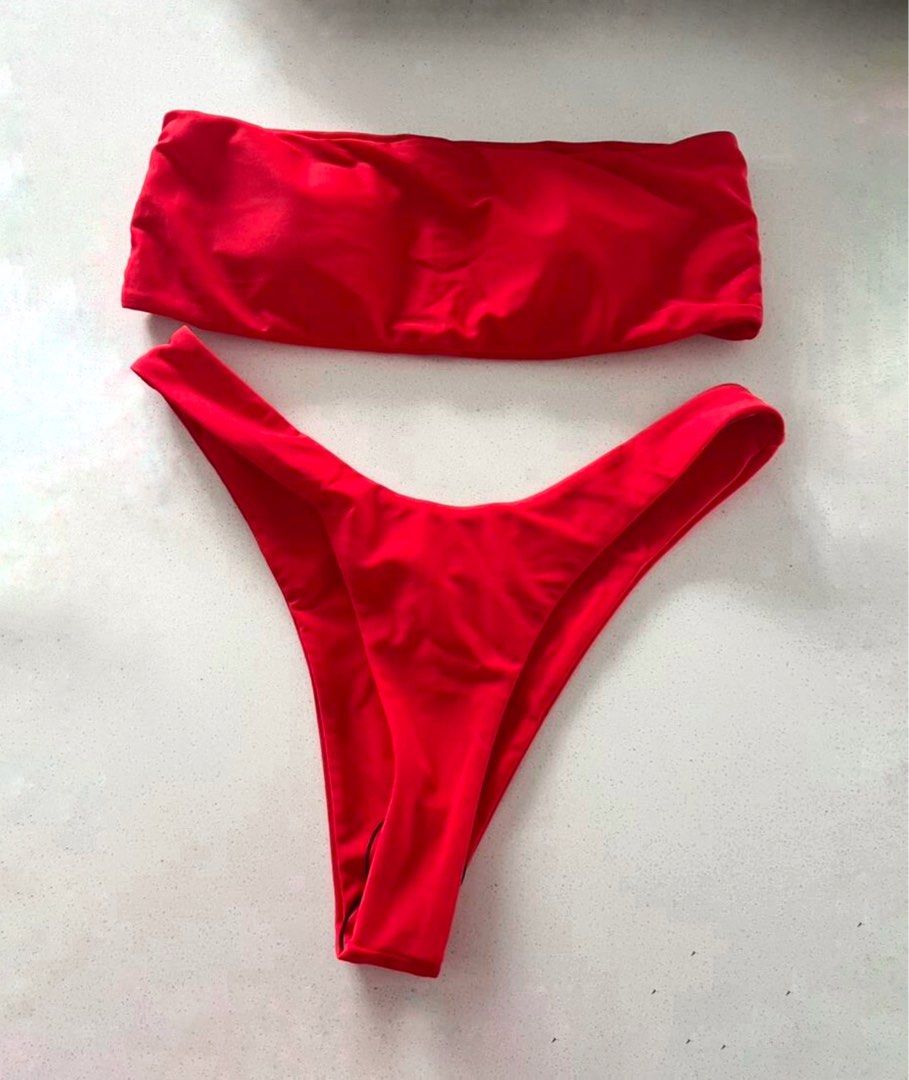 Red Bandeau Bikini Set (Category: Bikinis & Swimsuits) located in Rizal. Submitted by beaa23 (Listing ID 1307473579, Image 1). Description: Rfs: Too small for me *Item is not used Tube top Swimsuit Swimwear Bandeau High cut Sexy Summer Two piece.