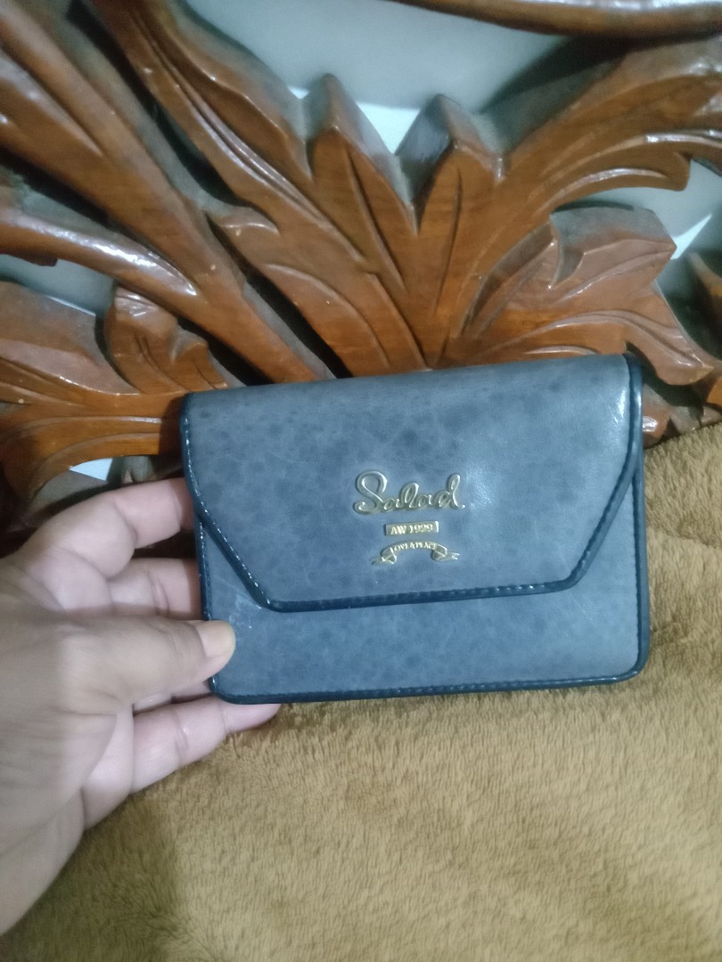 Salad wallet, Luxury, Bags & Wallets on Carousell