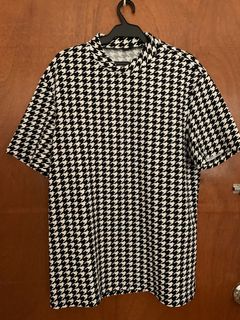 (Category: ) located in . Submitted by basicapparel_mnl (Listing ID 1307482033, Image 1). Description: .