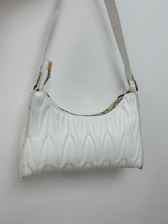 （分類：）位於 。 由 kathyaki 提交（商品編號 1307502047，圖片 1）。簡介： 。