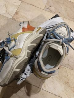(Category: ) located in . Submitted by zz.sells (Listing ID 1307460809, Image 1). Description: .