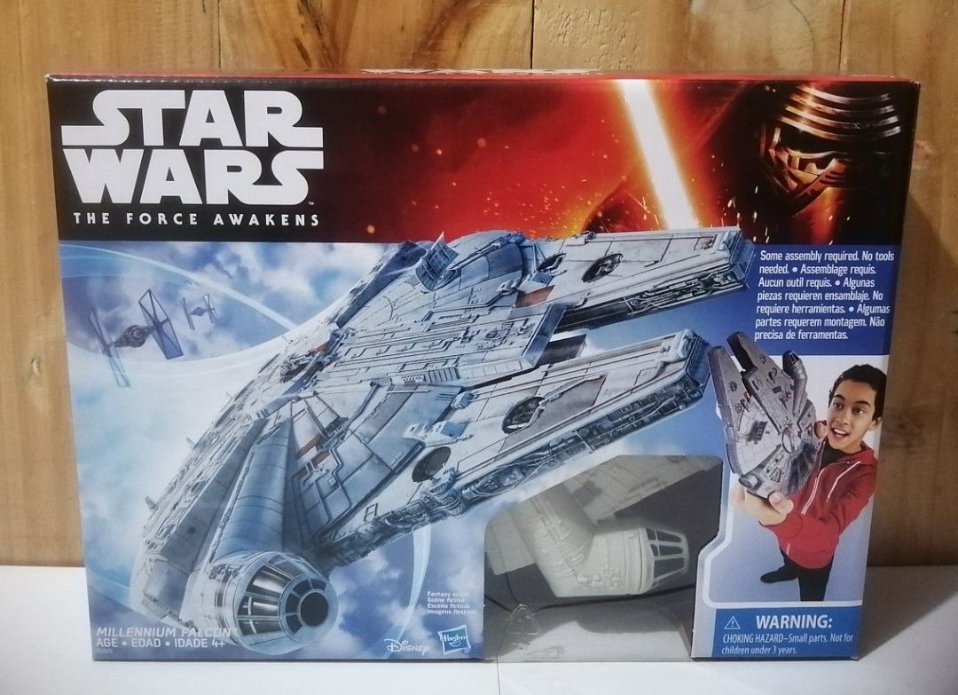 STAR WARS The Force Awakens Millenium Falcon (Category: Western Merchandise) located in Binan City. Submitted by elf.0000 (Listing ID 1307493286, Image 1). Description: STAR WARS The Force Awakens Millenium Falcon Guaranteed Authentic Imported from Canada 🇨🇦 Features & details : - An Extensively modified Corellian Light Freighter, The Millenium Falcon is a legend in smuggler circles and is coveted by many for being the fastest hunk of junk in t