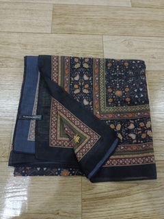 (Category: ) located in . Submitted by preloved.rose101 (Listing ID 1307491033, Image 1). Description: .