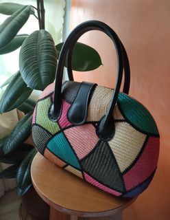 Unique/Rare Woven/Weave Handbag