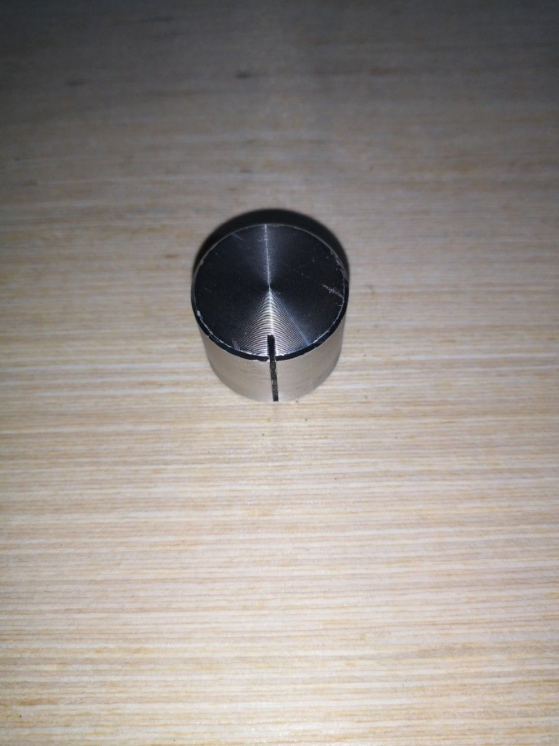 Vintage Marantz MR235 Volume / Selector Knob 1 " Diameter (Category: Other Audio Equipment) located in Quezon City. Submitted by jo_santos (Listing ID 1307553816, Image 3). Description: Vintage Marantz MR235 Model 1515 / Model 1530 Volume / Selector knob Good condition NOT brand new With signs of age Few scratches / dents For pick up or COD lalamove buyer will book and shoulder the delivery fee West Kamias QC area.