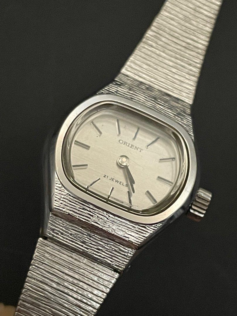 Vintage orient watches outlet