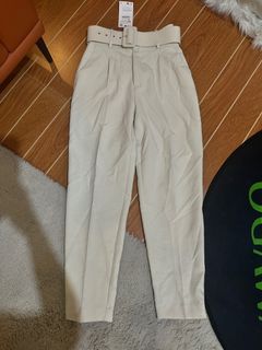 Zara highwaist pants with belt