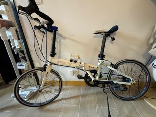 （分類：）位於 。 由 fffffionac 提交（商品編號 1307583385，圖片 1）。簡介： 。