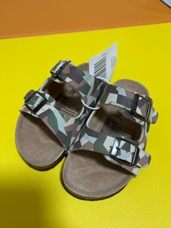 （分類：）位於 。 由 knknhk 提交（商品編號 1307722166，圖片 1）。簡介： 。