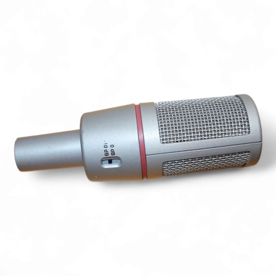 AKG C2000B Condenser Microphone (Category: Microphones) located in Cavite. Submitted by cyn45 (Listing ID 1307719962, Image 2). Description: The AKG C2000B is a highly sought-after condenser microphone designed for professional audio recording. With its large diaphragm size and wired connectivity, this microphone is perfect for capturing high-quality sound for musical instruments, vocals, and other audio sources. Ideal multitrack recording "workh