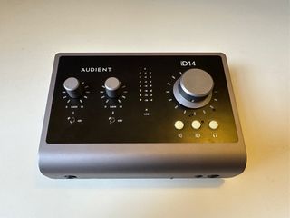 （分類：）位於 。 由 _williamch_ 提交（商品編號 1307663388，圖片 1）。簡介： 。