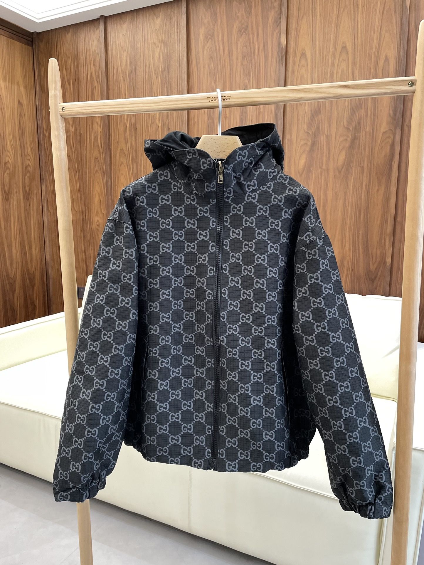 Authentic gucci reversible jacket