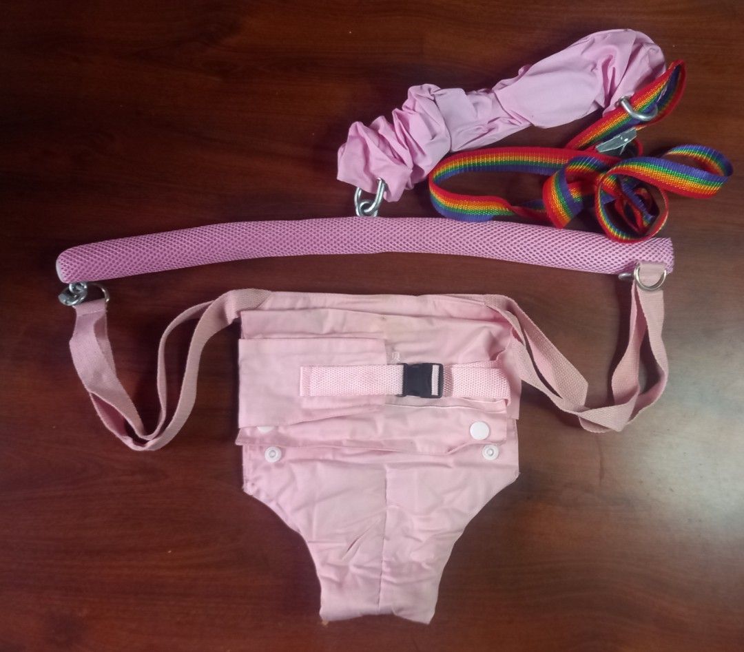Baby bounce/swing/jumperoo (Category: Infant Playtime) located in Angono. Submitted by rosefrancis8894 (Listing ID 1307593690, Image 1). Description: selling low need funds...