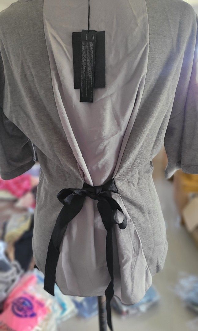 Bonnie Alex Blouse (Category: Blouses) located in San Pablo. Submitted by brandedandmore (Listing ID 1307722869, Image 2). Description: Original and Brandnew Bonnie Alex Blouse. Freesize can fit up to Large.