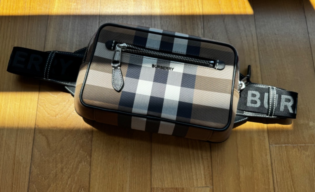 BURBERRY Men Bum Bag Authentic Genuine Original Luxury Bags Wallets on Carousell