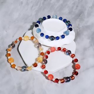 （分類：）位於 。 由 ig_candhanghee 提交（商品編號 1307700936，圖片 1）。簡介： 。