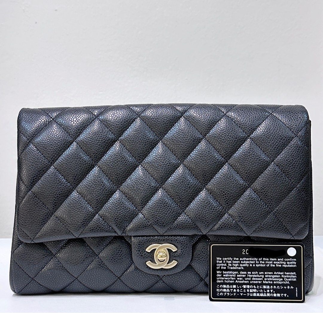 Caviar clutch with chain discount