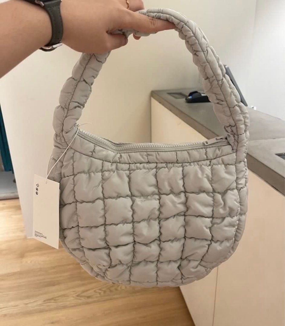 Grey quilted bag top