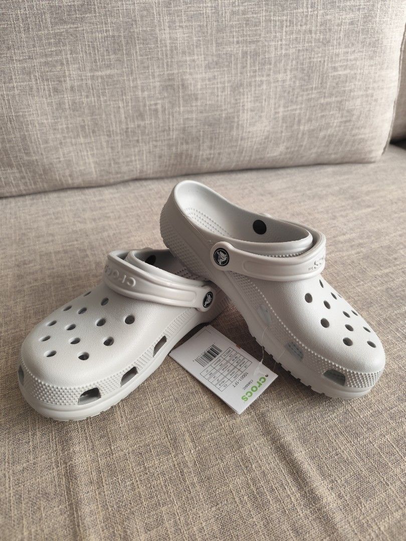 Crocs W8 in atmosphere (rare color) (Category: Slippers and slides) located in Cebu City. Submitted by denden313 (Listing ID 1307662981, Image 3). Description: Size: Mens 6 or Womens 8 Color: Atmosphere (rare color) NEW AND ORIGINAL.